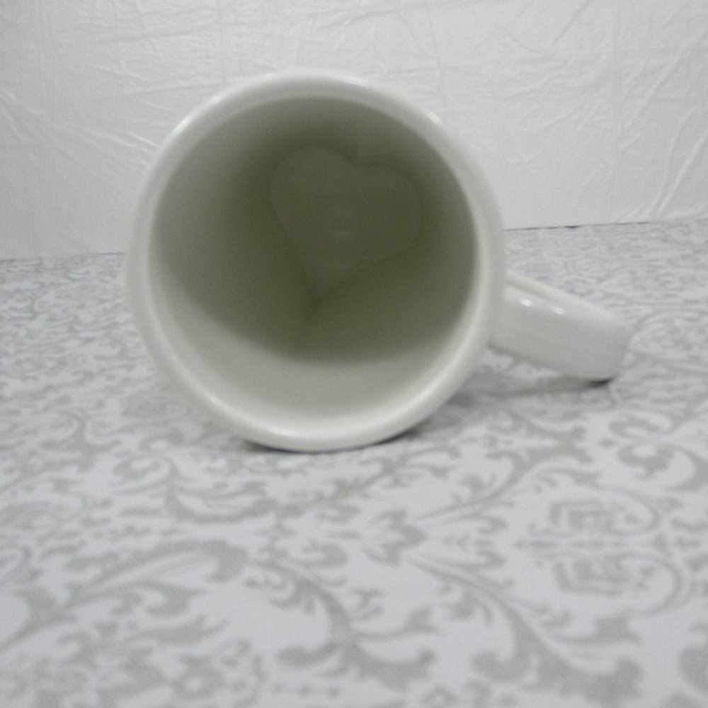 DUNKIN' DONUTS White Hidden Heart Cup - Picture 4 of 5